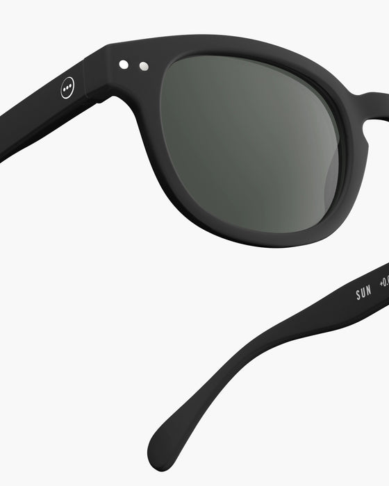 C BLACK SUNGLASSES