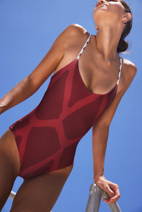 MILA BIG MOLLIS RED ONE PIECE