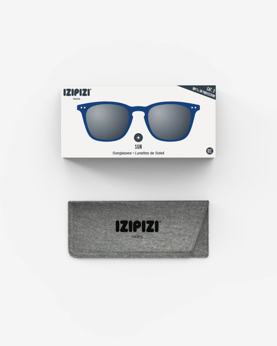 E NAVY BLUE SUNGLASSES